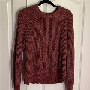 Pullover long sleeve shirt